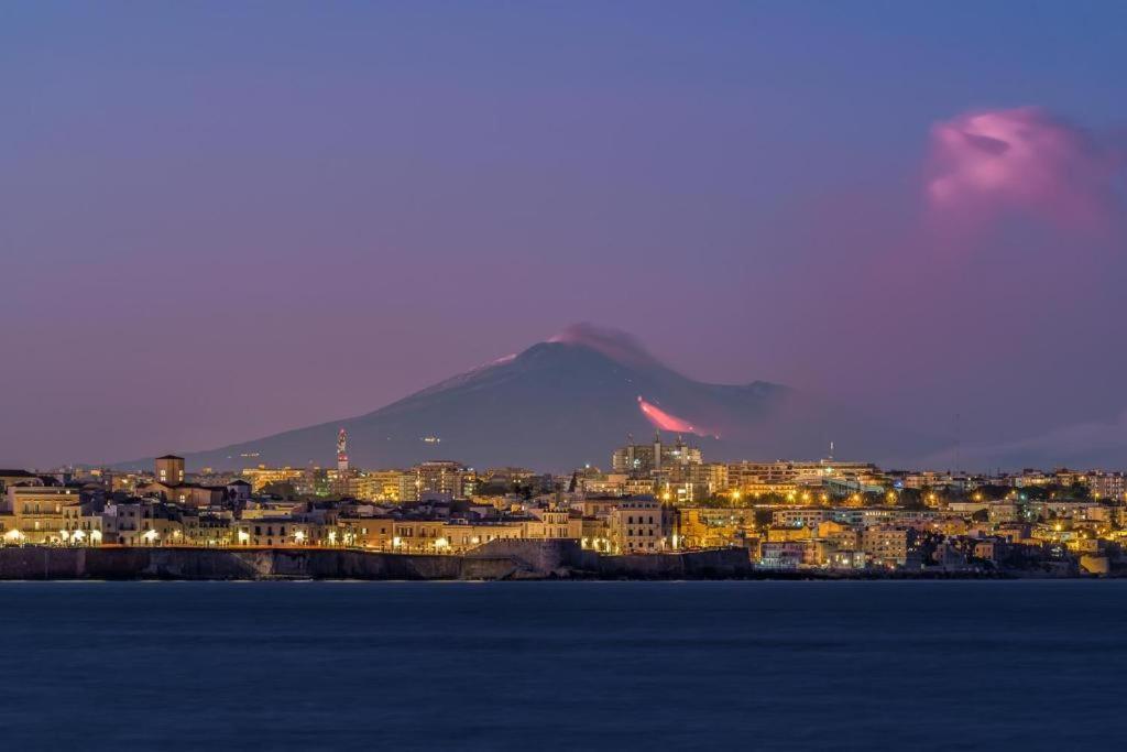 Вилла Etnasentieri Wine House On Etna Mount Бельпассо Экстерьер фото