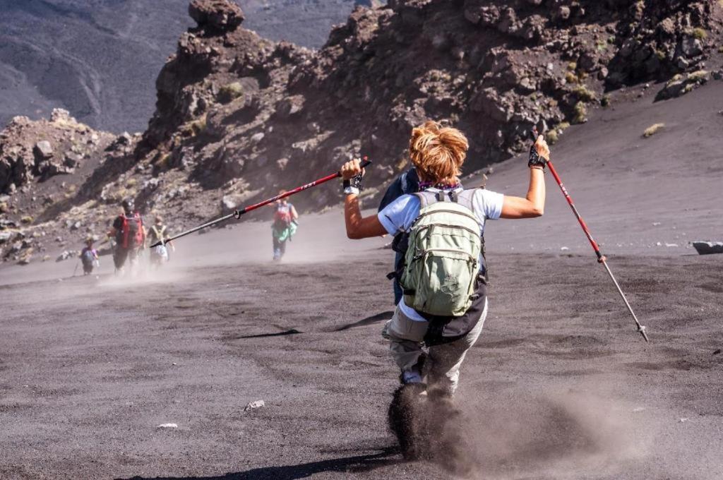 Вилла Etnasentieri Wine House On Etna Mount Бельпассо Экстерьер фото