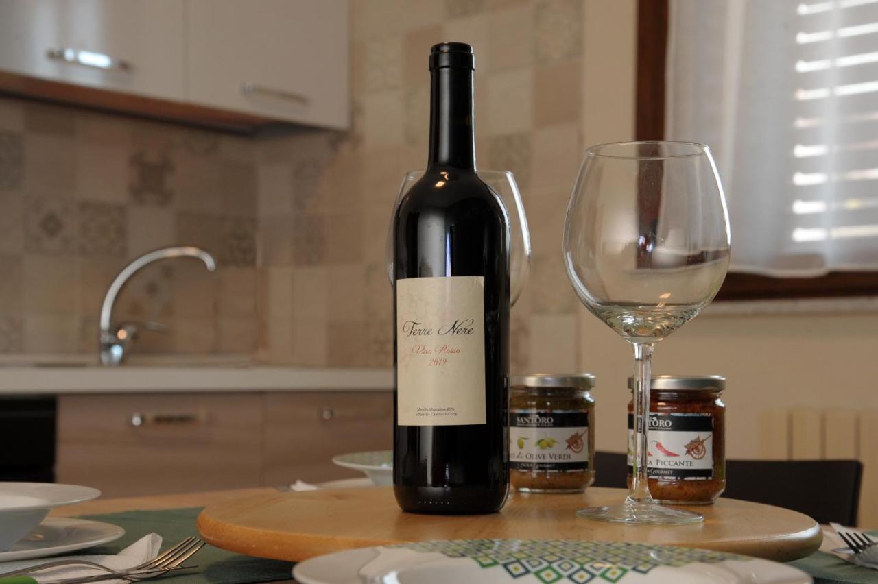 Вилла Etnasentieri Wine House On Etna Mount Бельпассо Экстерьер фото